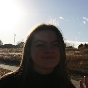 Meet your Posher, Ava